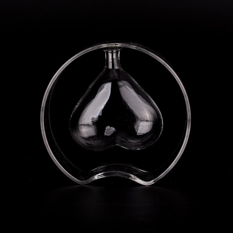 Wholesale custom heart design glass reed diffuser bottle