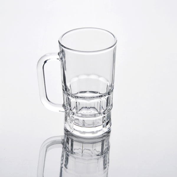 clear beer glass