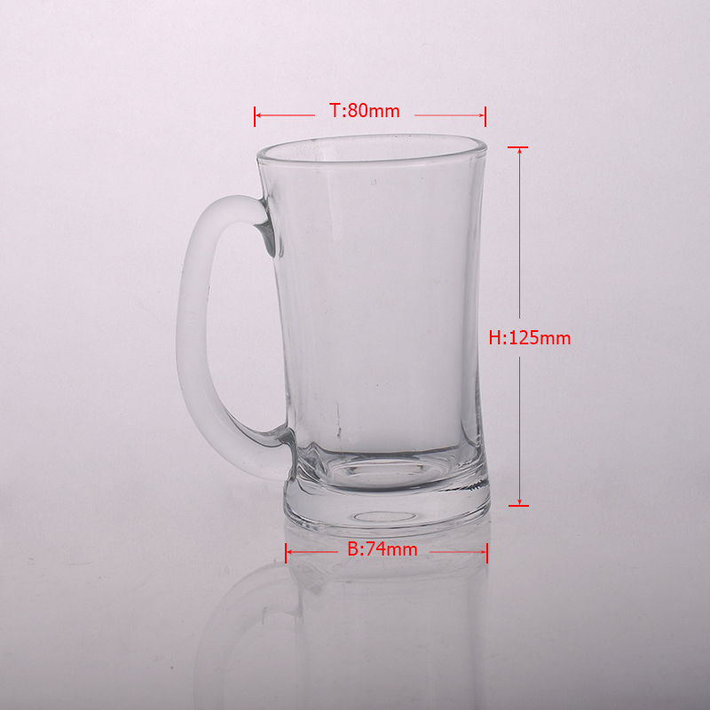 taza de cristal transparente