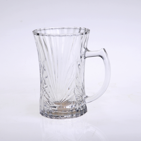 clear round juice glass mug