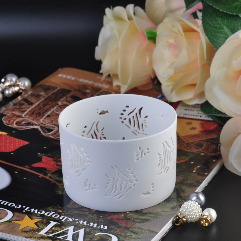 creative white ceramic candle holder