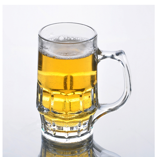 crystal beer glass with handle