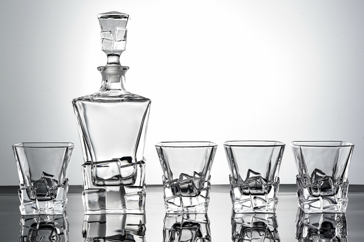 decanter in vetro per whisky cubo con set di bicchieri in vetro per whisky