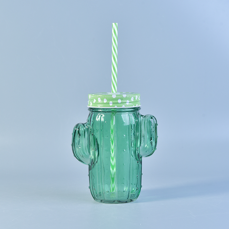 Glasmaurerglas mit Griff und Stroh