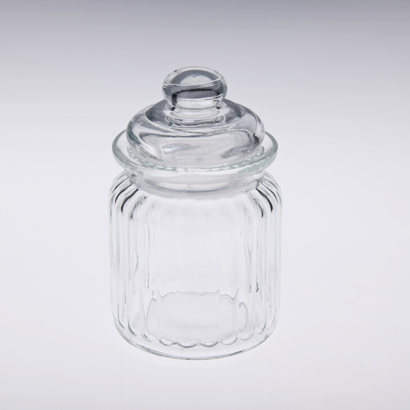 glass mason jar with metal lids