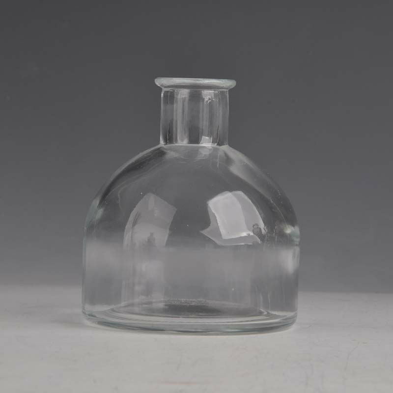 verre bouteille de parfum avec 150ml