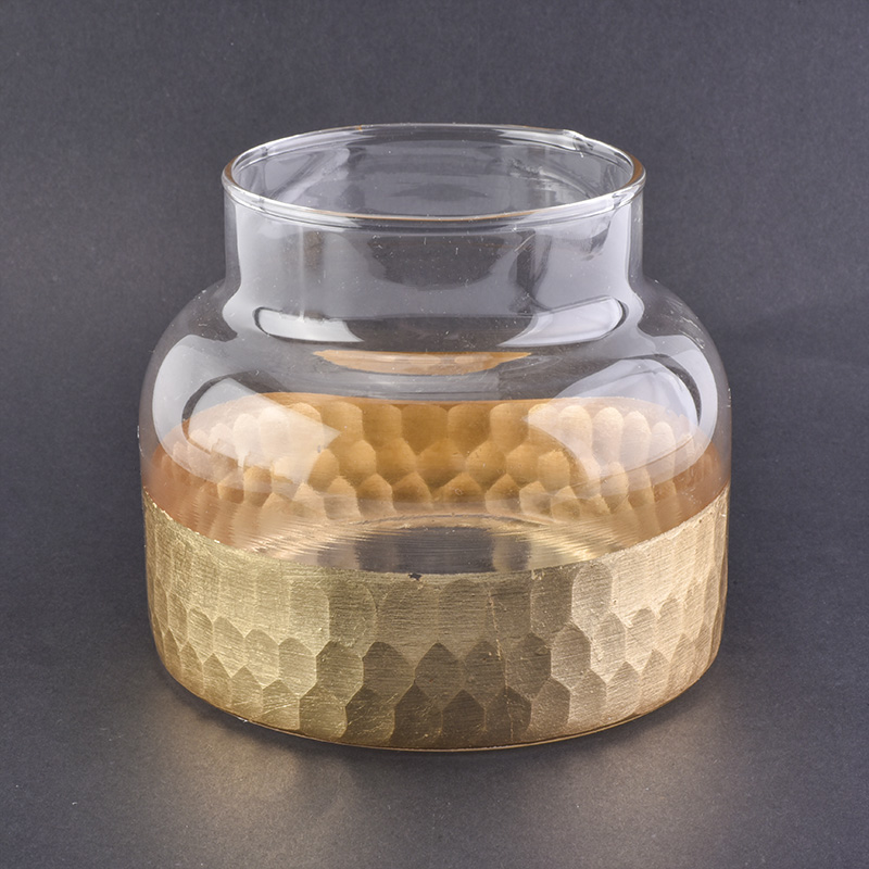 Jar kaca dengan reka bentuk emas dipotong