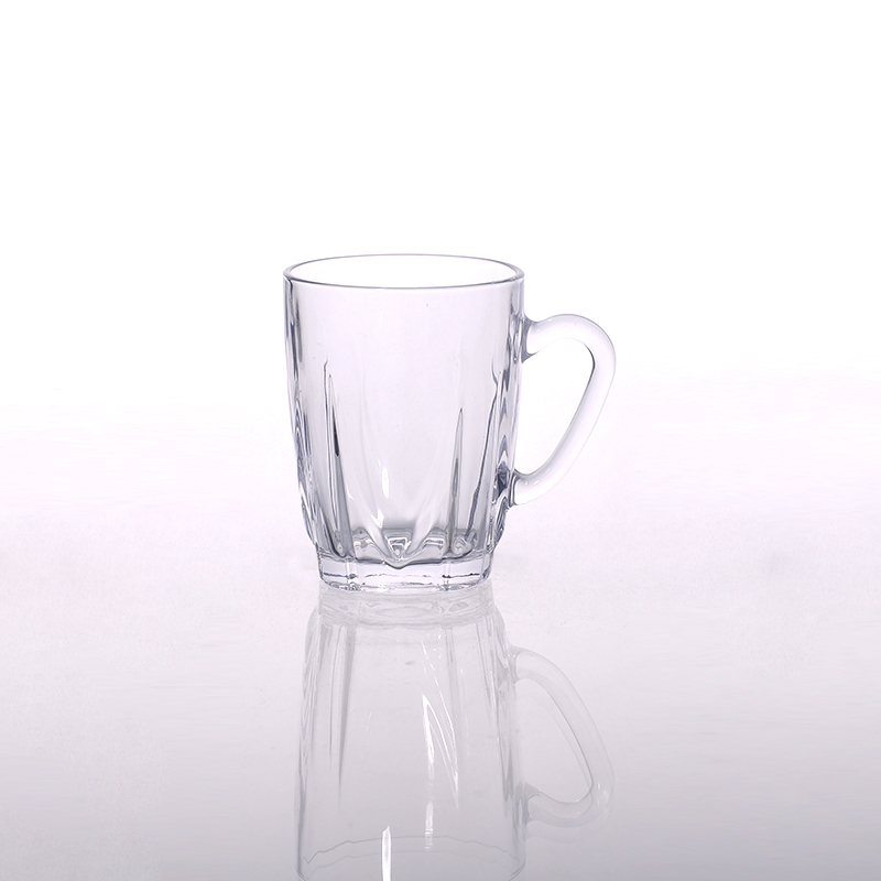 Glass coffe cup with handle