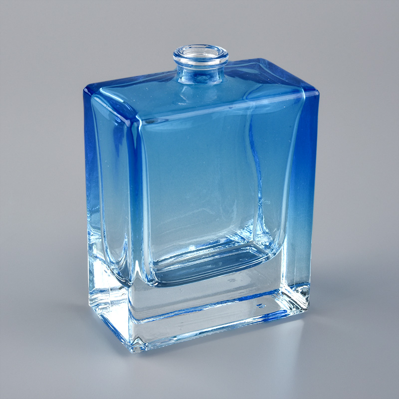 botella de perfume de vidrio cuadrado azul ombre