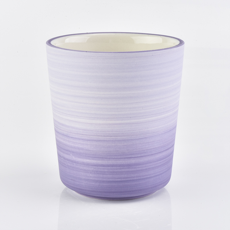 envoltura de seda púrpura decorado tarros de cerámica