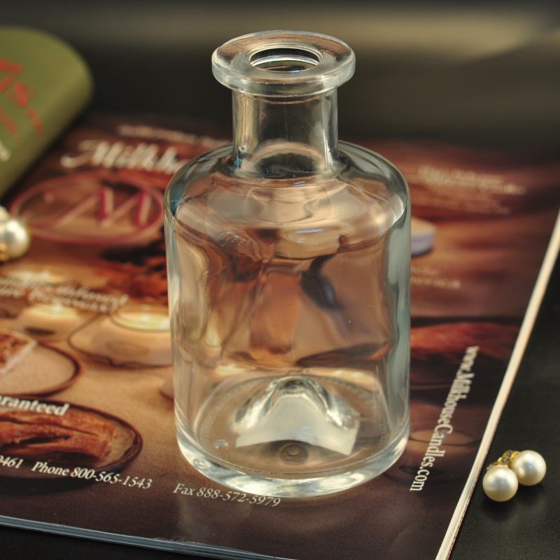 clara garrafa difusor de vidro de óleo essencial de vime para o aroma ou perfumado