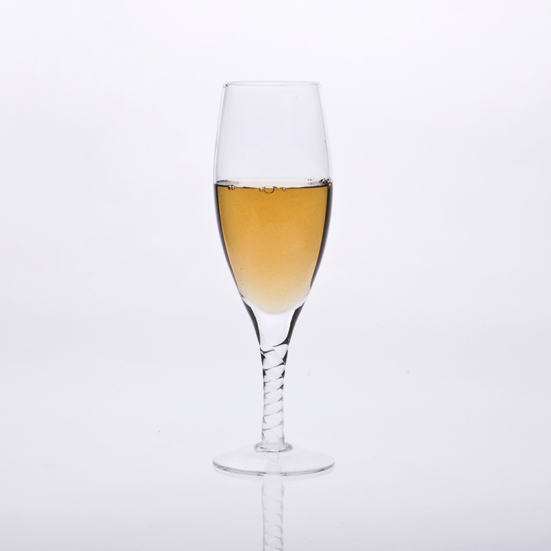 stem champagne glass