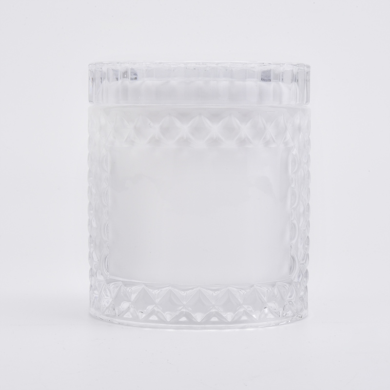 Sunny Glasswareの白いガラスのキャンドルホルダー