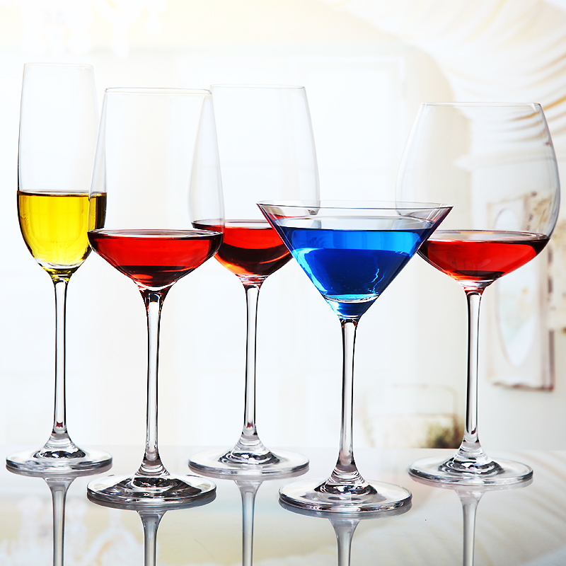 07 Цветные бокалы для вина