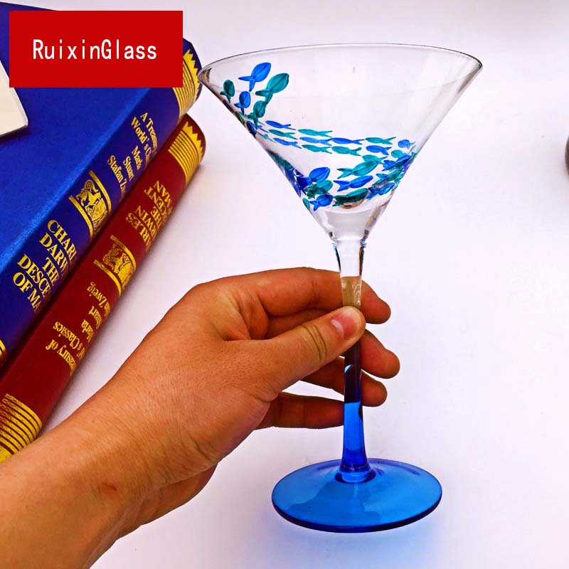 China fabricante jogadores de vidro pintadas à mão copos de martini e personalizados pintados à mão taças de vinho fabricante