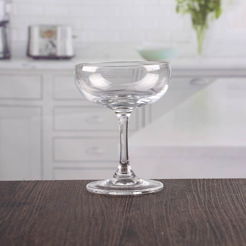 China inexpensive round champagne glassware short stem crystal champagne saucer wholesale