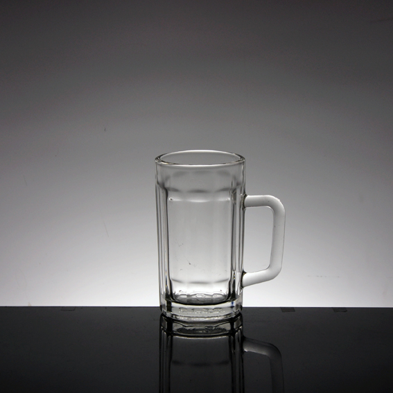 gafas de cerveza de la venta caliente, vasos para beber cerveza establecen los proveedores y fabricantes