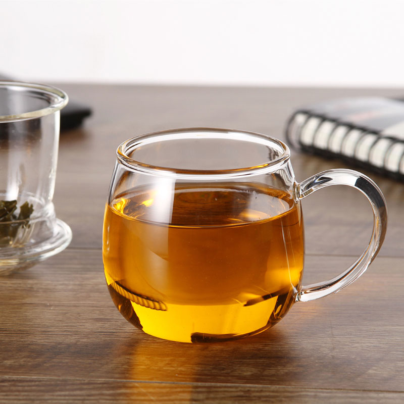 Gepersonaliseerde creatieve kleine thee glas thee kop en schotel, glas thee mokken fabrikant
