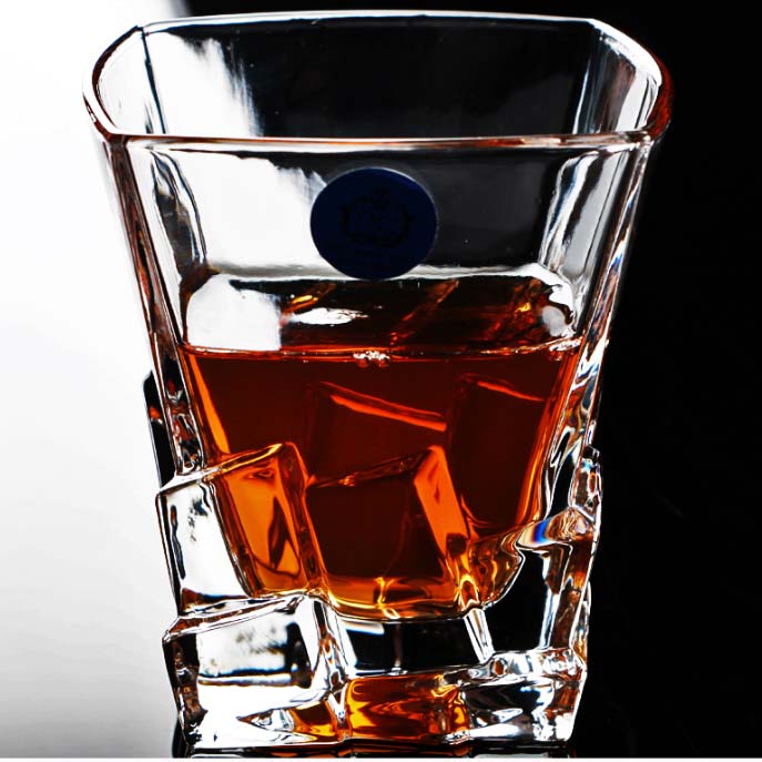 Square personalized scotch whisky glasses wholesale