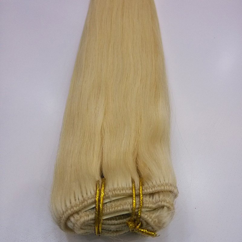 22" 220g clip in hair extensions