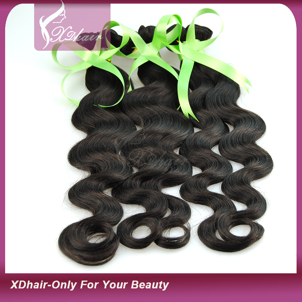 無料織り髪は安い織り髪髪織りディストリビューターナチュラルカラーボディウェーブVirignブラジルの髪のオンライン卸売パック