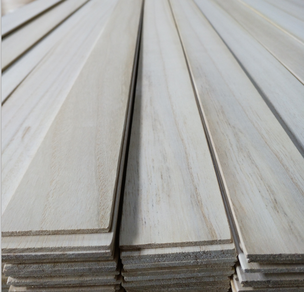 Gesso imprimió los componentes de las persianas de madera de Paulownia, los componentes de las persianas de Basswood en venta