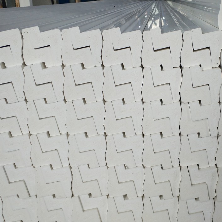 Moldes plásticos contínuos do PVC dos componentes do obturador da janela do PVC do vinil
