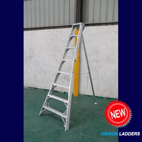 China XINGON LADDERS Aluminum garden ladder XG-136A Hersteller
