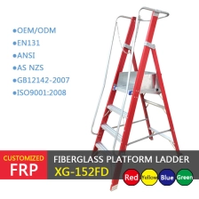中国 Xingon professional fiberglass platform step ladder with safety gate ANSI 制造商