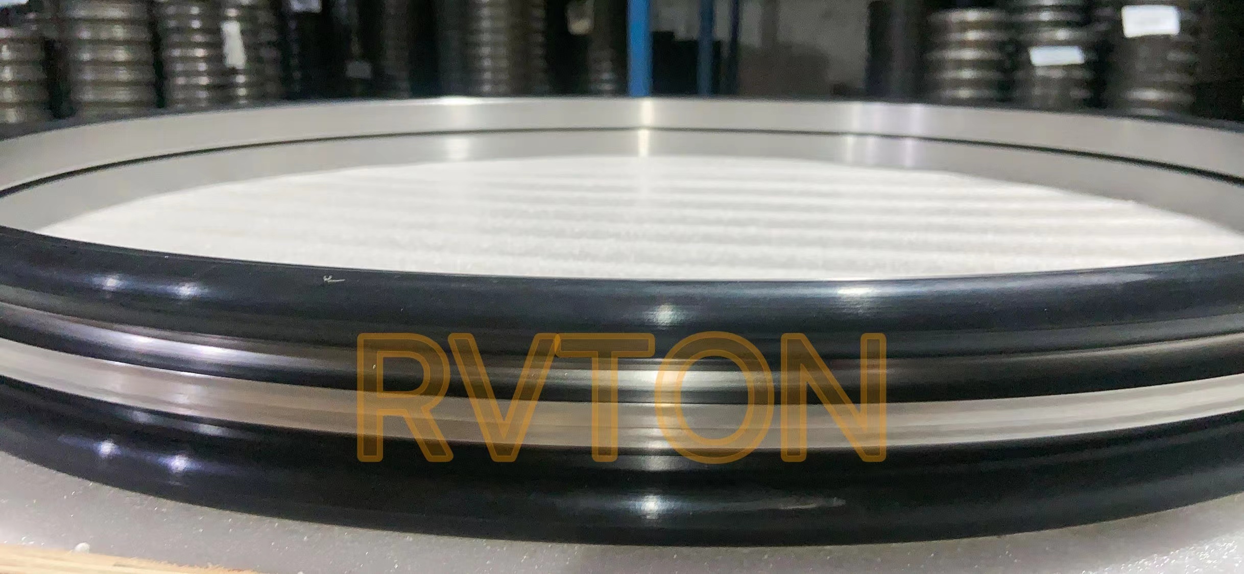 Mechanical metal face oil seal for big size R7750 inner diameter 775mm