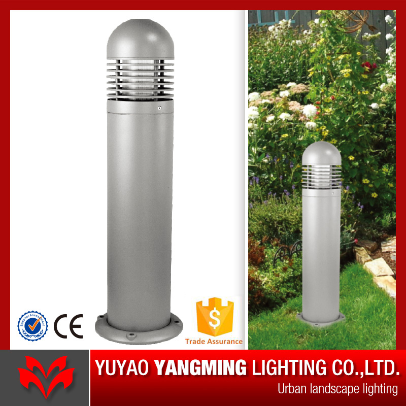 YM-6206 Bollard de aluminio fundido a presión E27 Luz del césped