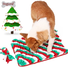 中国 宠物圣诞玩具礼盒  狗狗嗅闻垫慢食训练闻闻毯子加狗咬玩具藏食益智圣诞套装 制造商