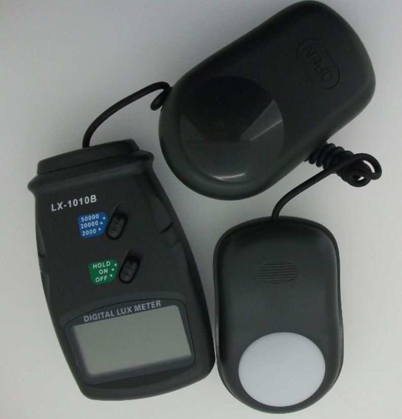 LX1010B Digital Lux Meter Light Meter