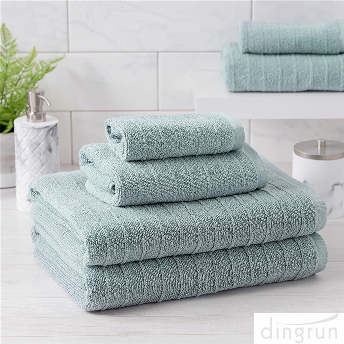 100 % Cotton Textured Bath Towel Set