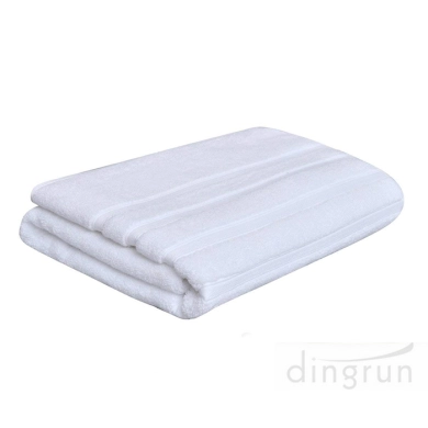 100% Cotton Thick Ultra Absorbent Super Soft Oversized White Bath Towel Luxury Extra Large Hotel Towels