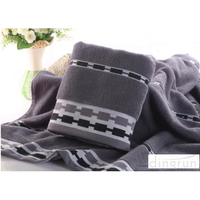 Natural anti-bacterial, Thickened Soft Touch velour Custom Bath Towel OEM Design