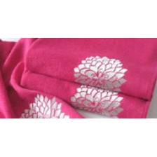 中国 定制尺寸和设计的刺绣沙滩巾 制造商
