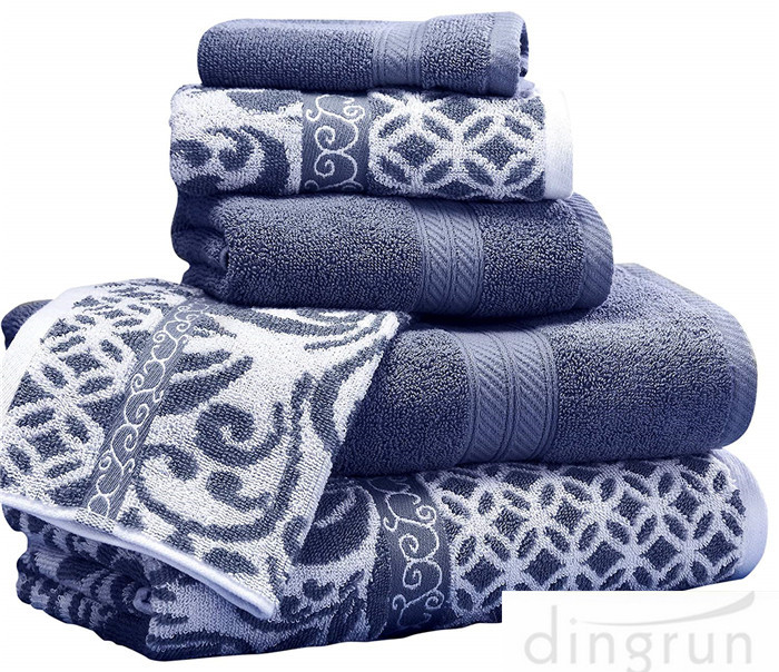 Set asciugamani in cotone jacquard tinto in filo