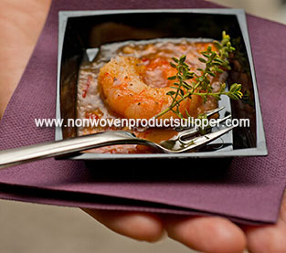 China Hotel Napkin Manufacturer, Spunbond Non Woven Mat Company, Dining Decoration Placemat Supplier