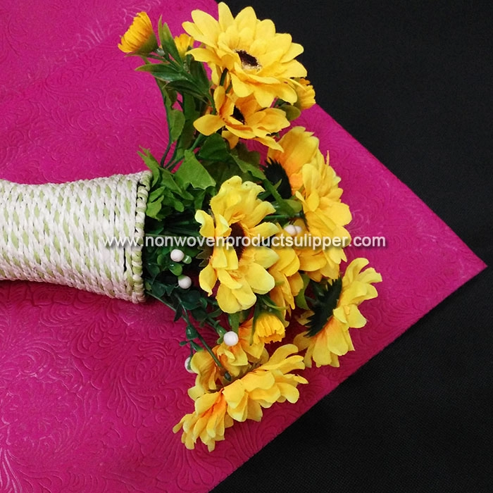 New Embossing GTRX-RORE01 Polypropylene Spunbonded Non Woven Wrapping Rolls For Home Decor