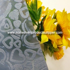 중국 중국 회사 라이트 블루 하트 모양의 엠보싱 GT-HSLIBL01 PP Spunbonded Non Woven Fabric Flower Wrapping 제조업체