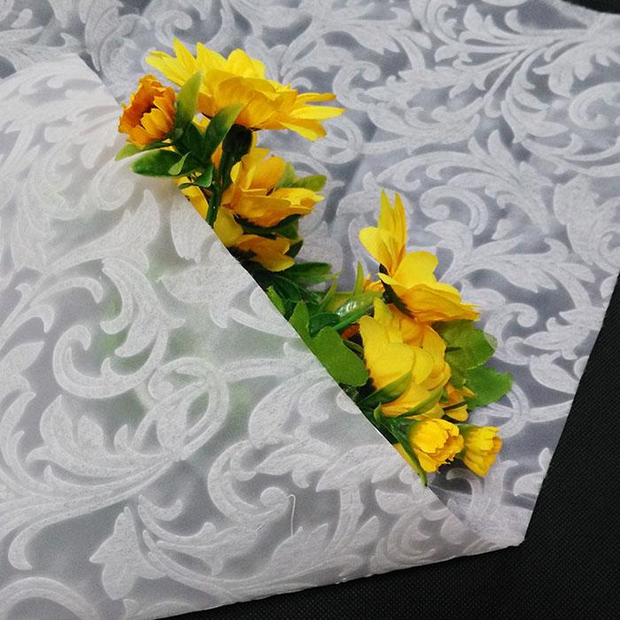 Cina China Non Woven Packaging Factory, Flower Pattern Low Price Fancy Non Woven Paper Packing, Floral Packaging Supplier produttore