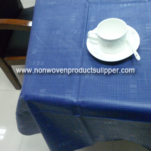 China Wholesale Birthday Party Supplies Disposable Non Woven Colorful Table Cloth
