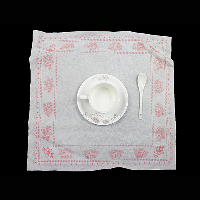 Disposable Tablecloths Vendor, Disposable Christmas Tablecloth For Xamas Decor, China Non Woven Placemat On Sales