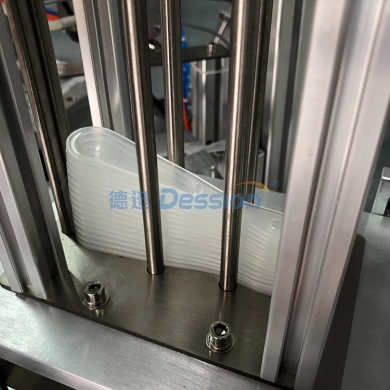 China Dession 7g 10g Honey Spoon Filling Sealing Machine With Automatic Feeding System