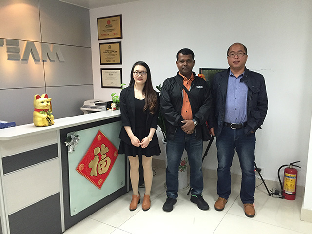 Share MVTEAM Customers Visiting Photos in Oct.,2016
