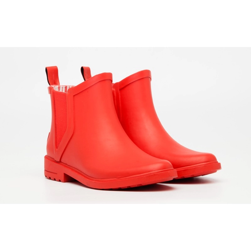 China RB-003 ankle fashion red rubber rain boots manufacturer