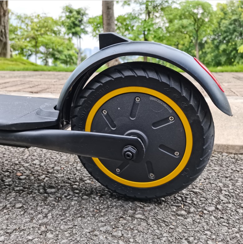 China 10 polegada nova popular elétrica dobrável scooter 7.5ah Forte quadro preço barato china fabricante