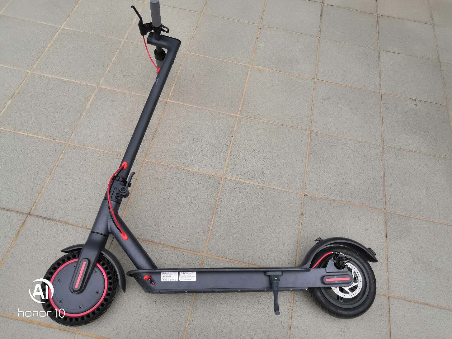 China Modelo dobrável de scooter elétrico A8 2 rodas 8,5 polegadas preço barato fabricante