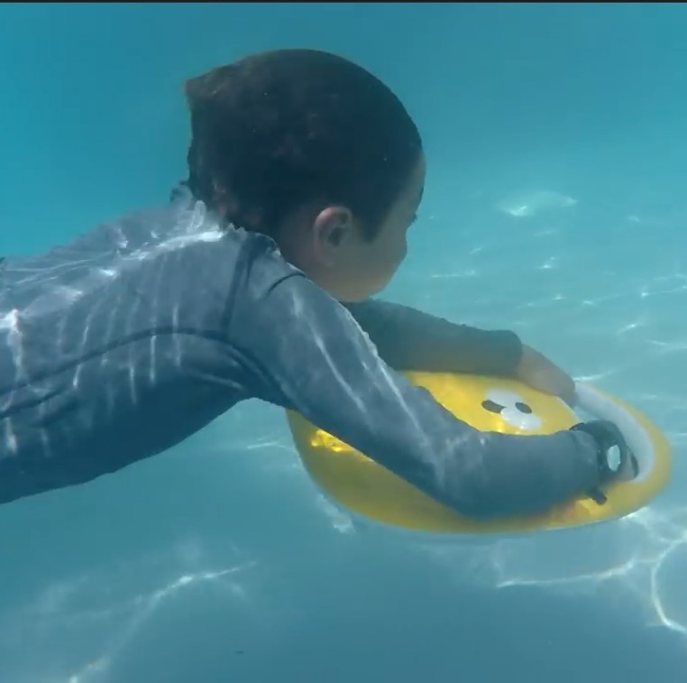 Chine Scooter de mer dans l'eau pour enfants et enfants fabricant